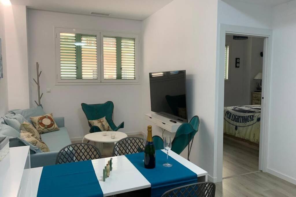 Apartamento Paseo De La Carihuela Torremolinos Exterior foto
